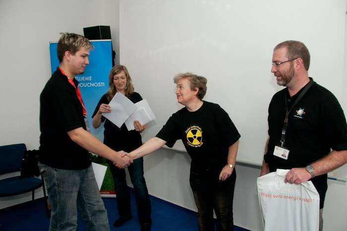 Jak Dana Drábová poslala policii na občanskou společnost